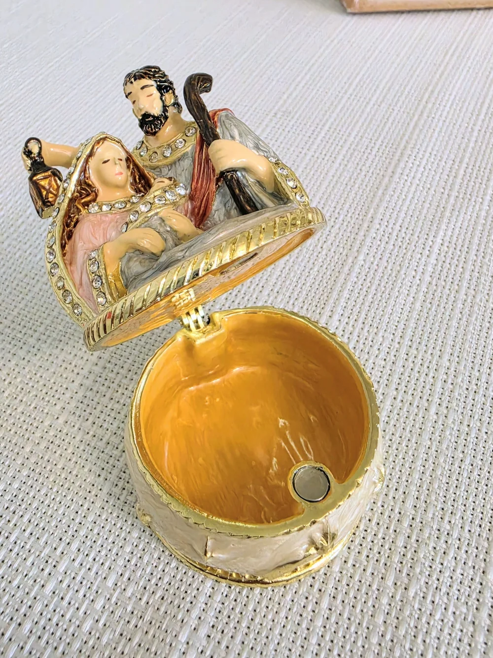 Nativity Hinged Trinket Box Enamel Rhinestones Holy Family Christmas 2.5x2 In